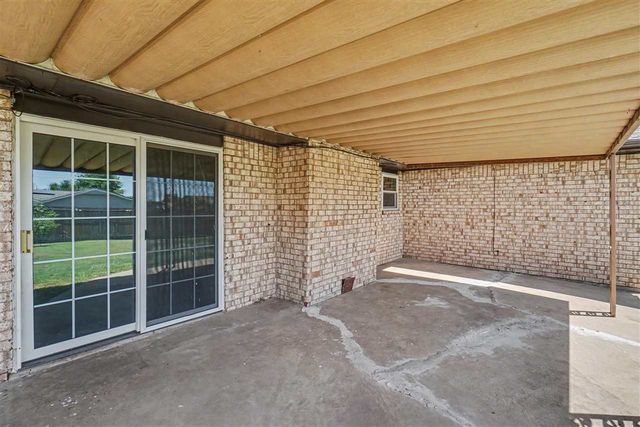 6326 NW Andrews Ave, Lawton, OK 73505