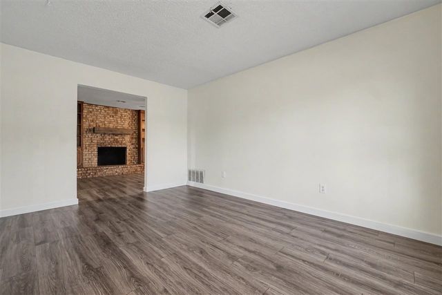 6326 NW Andrews Ave, Lawton, OK 73505