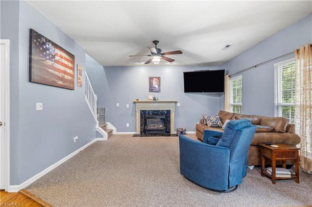 419 Rockbridge Drive, Kernersville, NC 27284