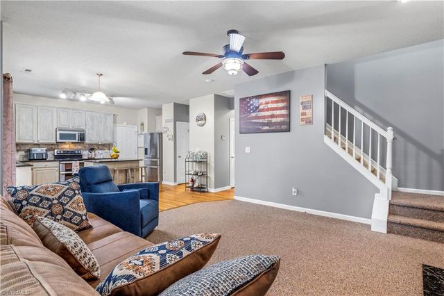 419 Rockbridge Drive, Kernersville, NC 27284