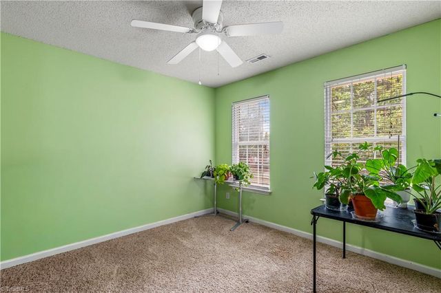 419 Rockbridge Drive, Kernersville, NC 27284