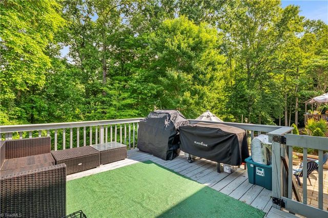 419 Rockbridge Drive, Kernersville, NC 27284
