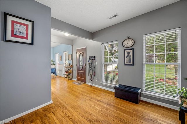 419 Rockbridge Drive, Kernersville, NC 27284