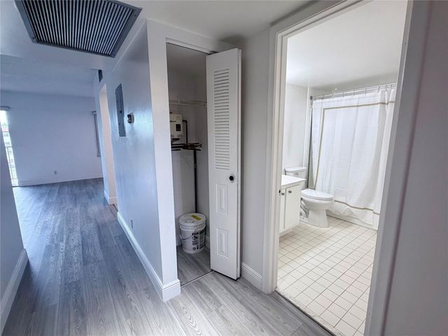 801 SW 133rd Terrace 410 K, Pembroke Pines, FL 33027