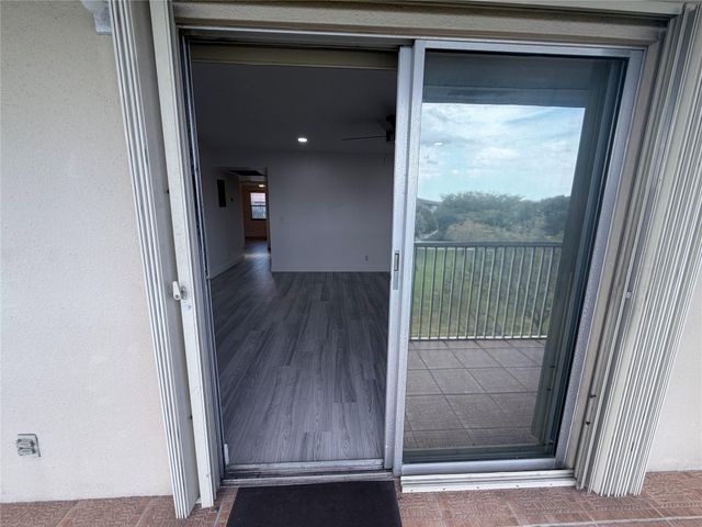 801 SW 133rd Terrace 410 K, Pembroke Pines, FL 33027