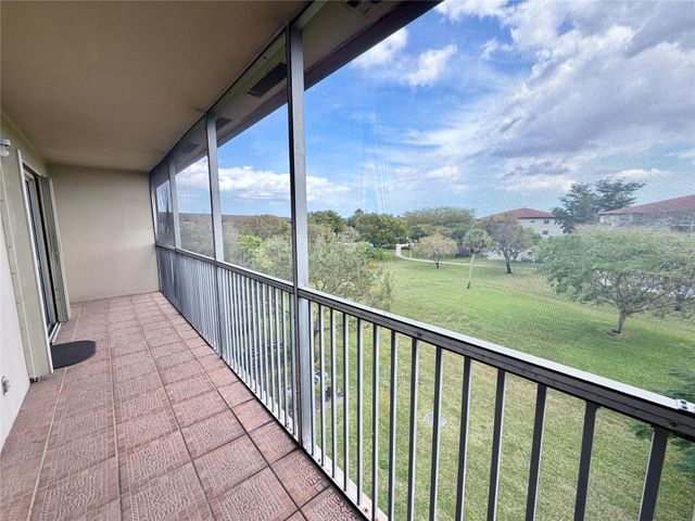 801 SW 133rd Terrace 410 K, Pembroke Pines, FL 33027