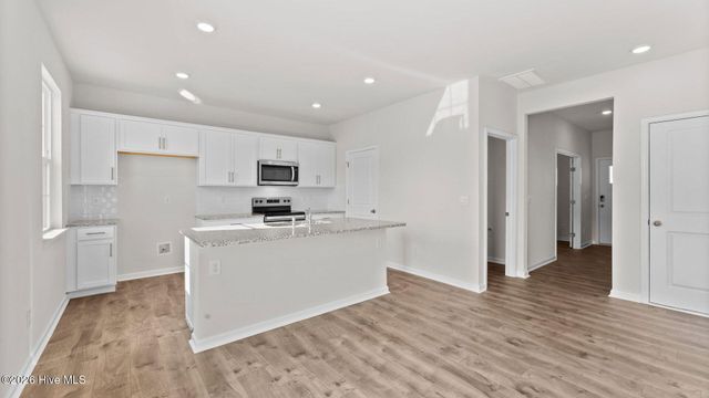 1520 Stone Wood Drive, Winterville, NC 28590