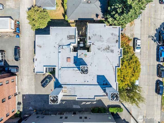 7919 Wallingford Avenue N, Seattle, WA 98103