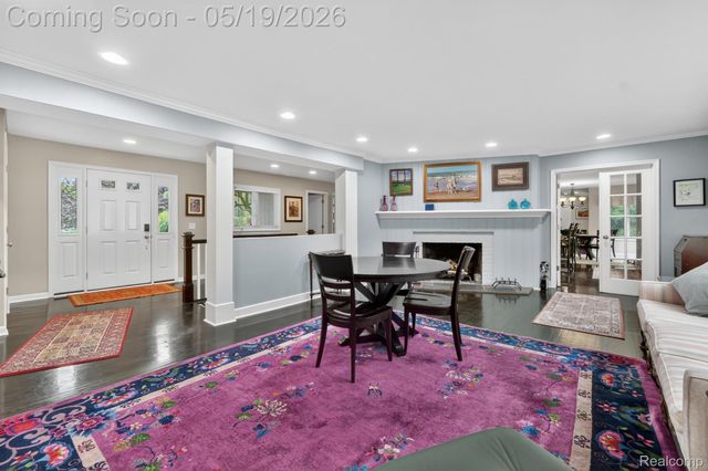 3952 Cottontail Lane, Bloomfield Hills, MI 48301