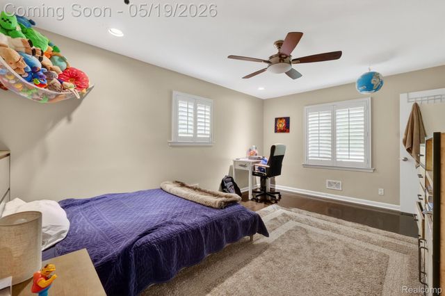 3952 Cottontail Lane, Bloomfield Hills, MI 48301