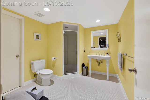 3952 Cottontail Lane, Bloomfield Hills, MI 48301