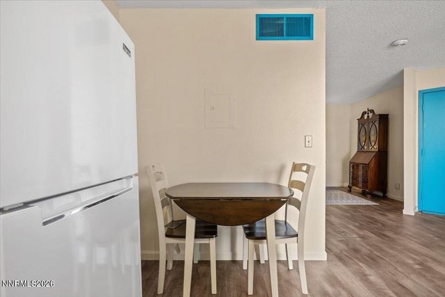 2700 Plumas Street APT 208, Reno, NV 89509