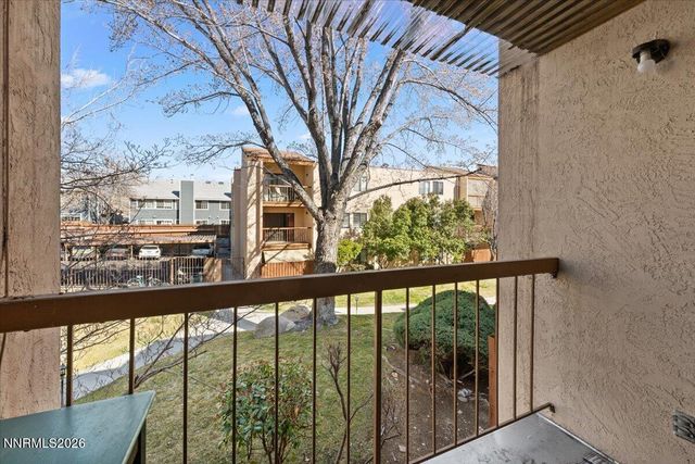 2700 Plumas Street APT 208, Reno, NV 89509