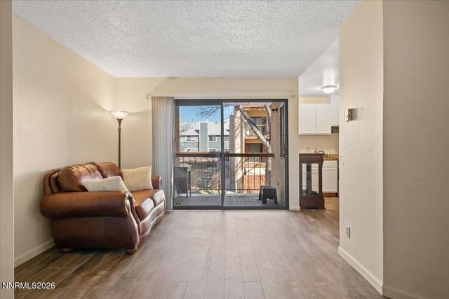 2700 Plumas Street APT 208, Reno, NV 89509