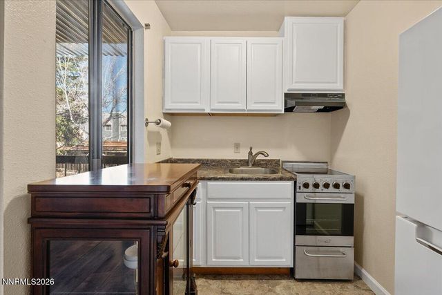 2700 Plumas Street APT 208, Reno, NV 89509