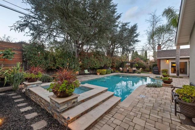 210 Vista Del Monte, Los Gatos, CA 95030