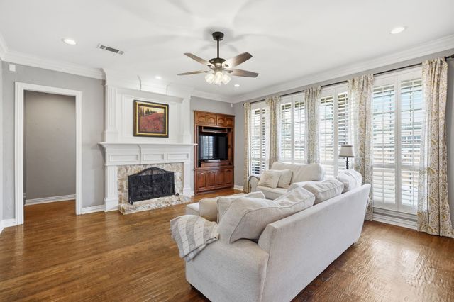807 Stillwater Court, Keller, TX 76248