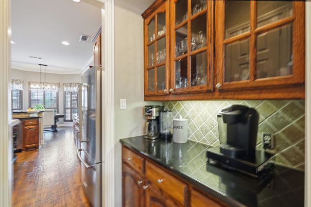 807 Stillwater Court, Keller, TX 76248
