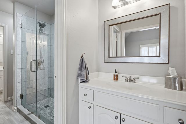 807 Stillwater Court, Keller, TX 76248