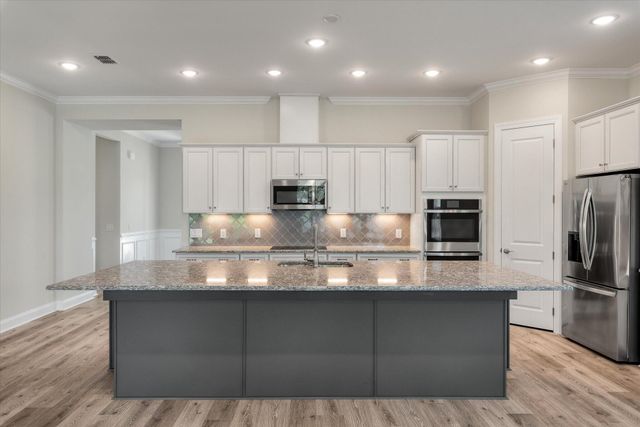 662 Marsh Cove Circle, Summerville, SC 29486