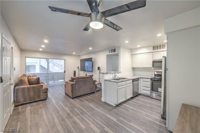 3058 Tarpon Drive 103, Las Vegas, NV 89120