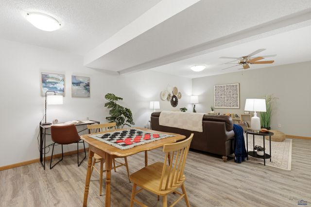 4006 MAPLE AVE, Rapid City, SD 57701