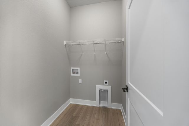 618 NE Doe Pointe Drive, Ankeny, IA 50021