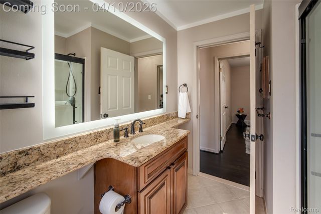 9614 Shadyside Street, Livonia, MI 48150