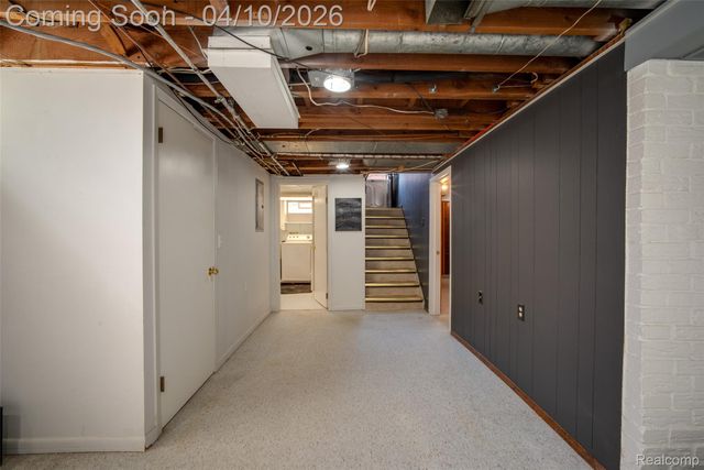 9614 Shadyside Street, Livonia, MI 48150