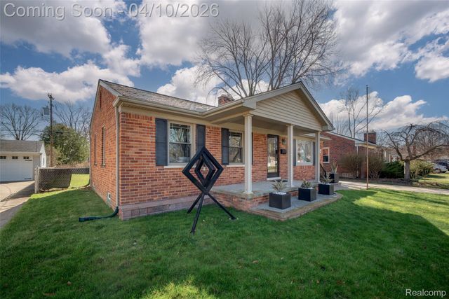 9614 Shadyside Street, Livonia, MI 48150