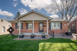 9614 Shadyside Street, Livonia, MI 48150