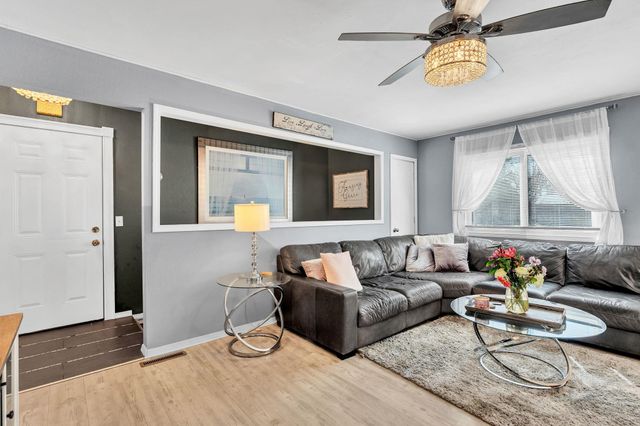 1839 E Evanston, Park City, KS 67219