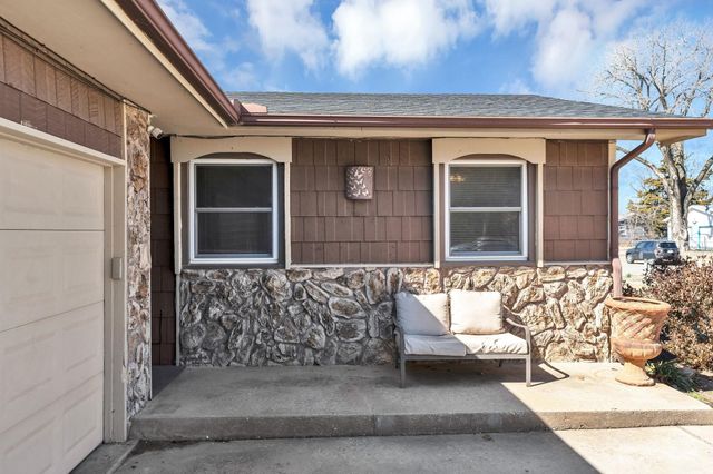 1839 E Evanston, Park City, KS 67219