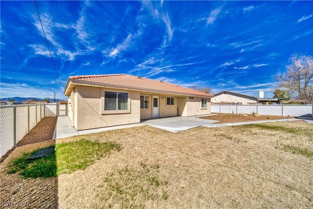 2041 Jacaranda Street, Pahrump, NV 89048