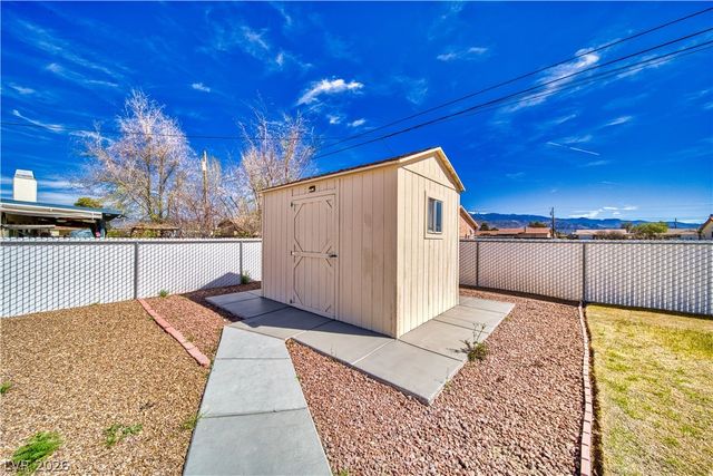 2041 Jacaranda Street, Pahrump, NV 89048