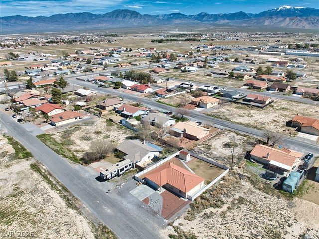 2041 Jacaranda Street, Pahrump, NV 89048