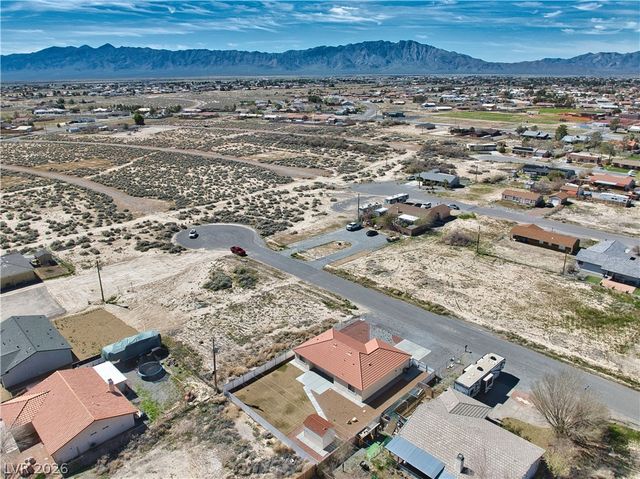 2041 Jacaranda Street, Pahrump, NV 89048