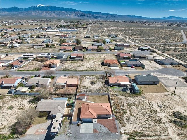2041 Jacaranda Street, Pahrump, NV 89048