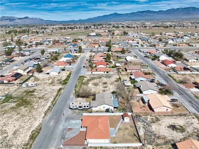 2041 Jacaranda Street, Pahrump, NV 89048