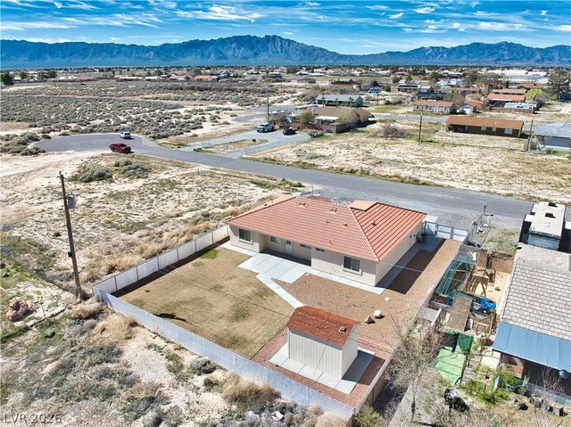 2041 Jacaranda Street, Pahrump, NV 89048