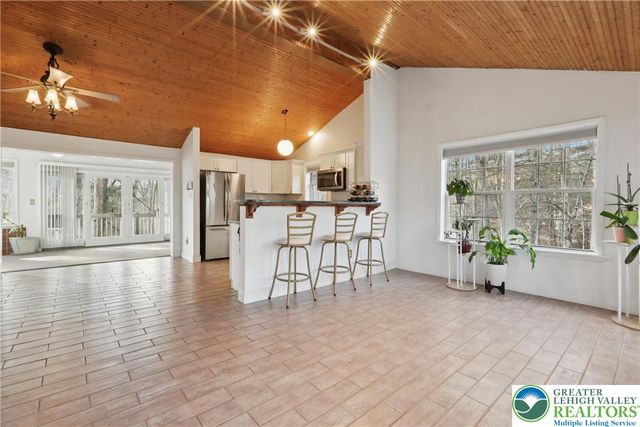 630 Wooddale Road, Middle Smithfield Twp, PA 18302