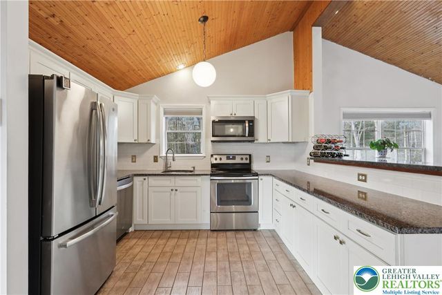 630 Wooddale Road, Middle Smithfield Twp, PA 18302