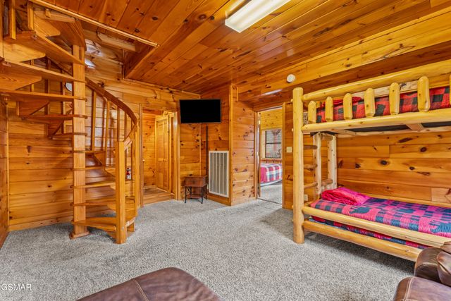 513 Hideaway Ridge Circle, Sevierville, TN 37862