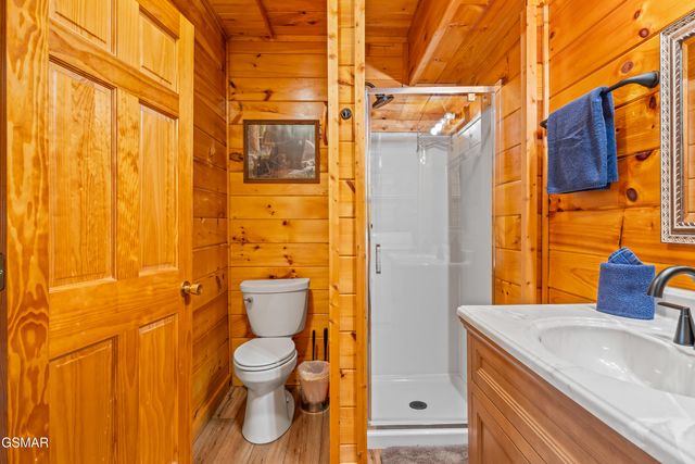 513 Hideaway Ridge Circle, Sevierville, TN 37862