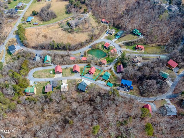 513 Hideaway Ridge Circle, Sevierville, TN 37862