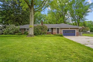 3063 Lake Road, Silver Lake, OH 44224