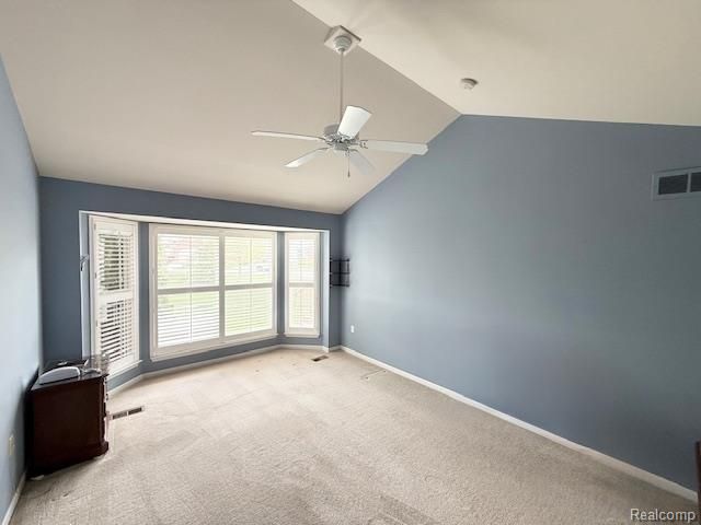 27992 Tremonte Drive 12, New Hudson, MI 48165