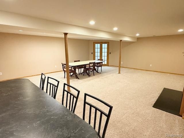 27992 Tremonte Drive 12, New Hudson, MI 48165