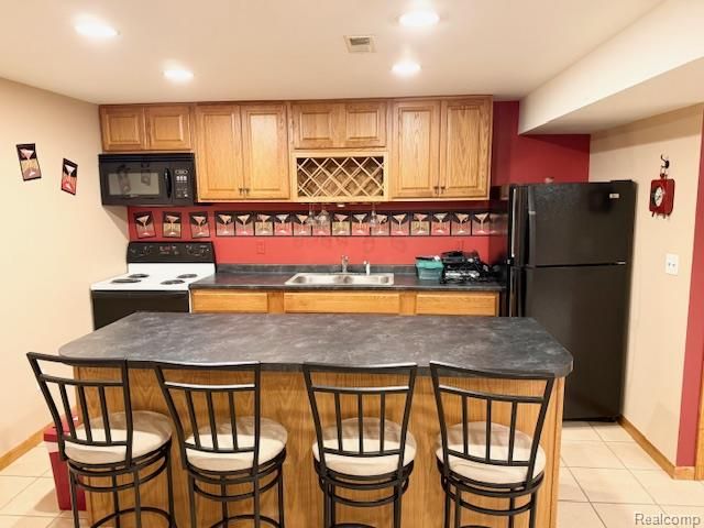 27992 Tremonte Drive 12, New Hudson, MI 48165