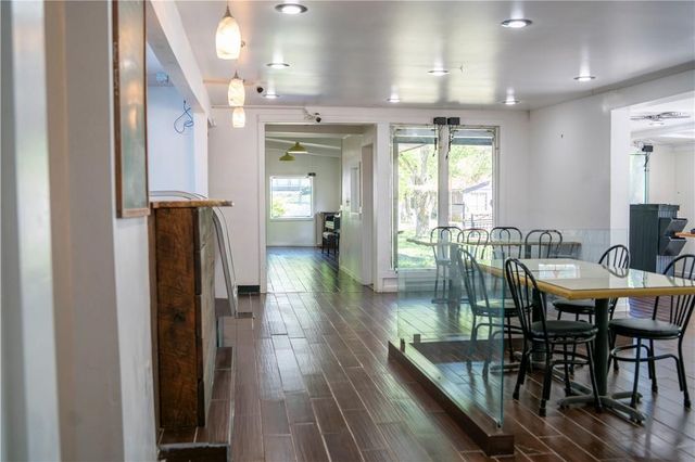 179 Main Street, Eureka Springs, AR 72632